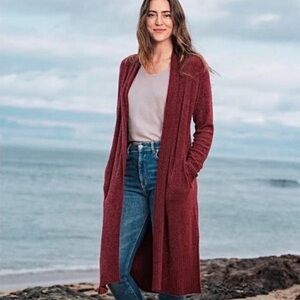 Barefoot Dreams CozyChic Lite Catalina Long Cardigan in merlot